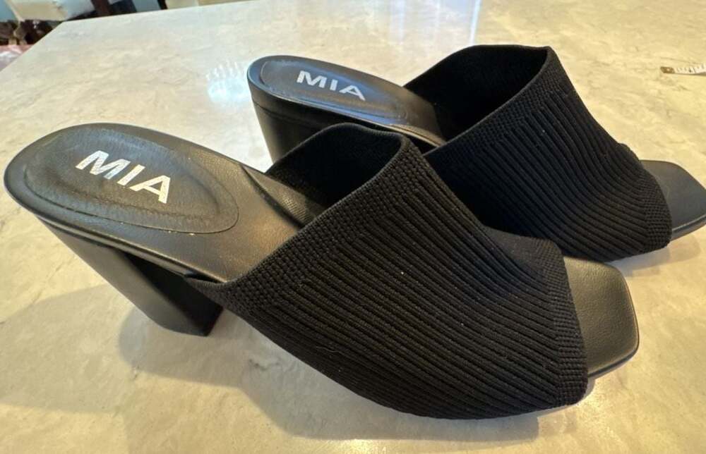 MIA Florina Black Flyknit Slip On Block Heel Wedge Sandals, Size 7.5M
